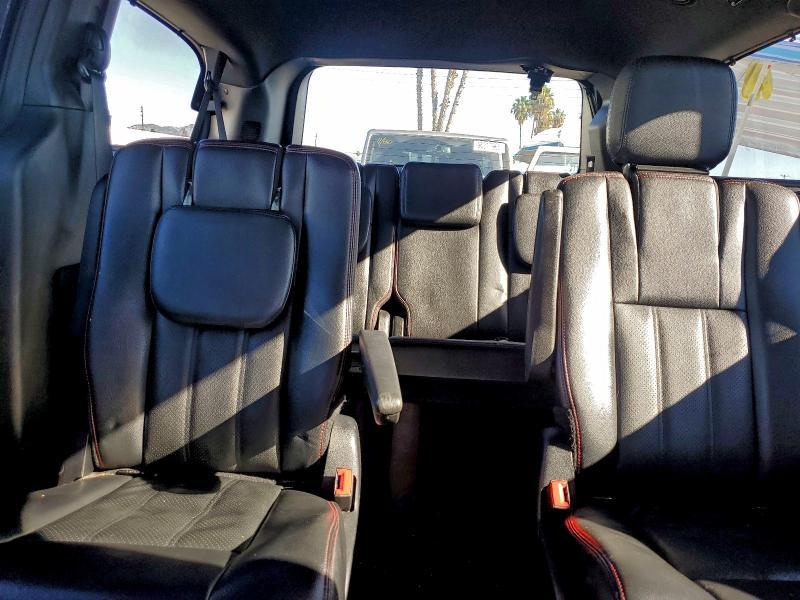 2015 Dodge Grand Caravan r