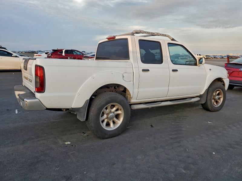 2001 Nissan Frontier Crew cab xe
