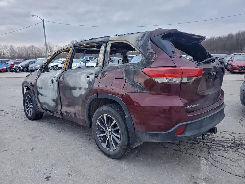 2018 Toyota Highlander se