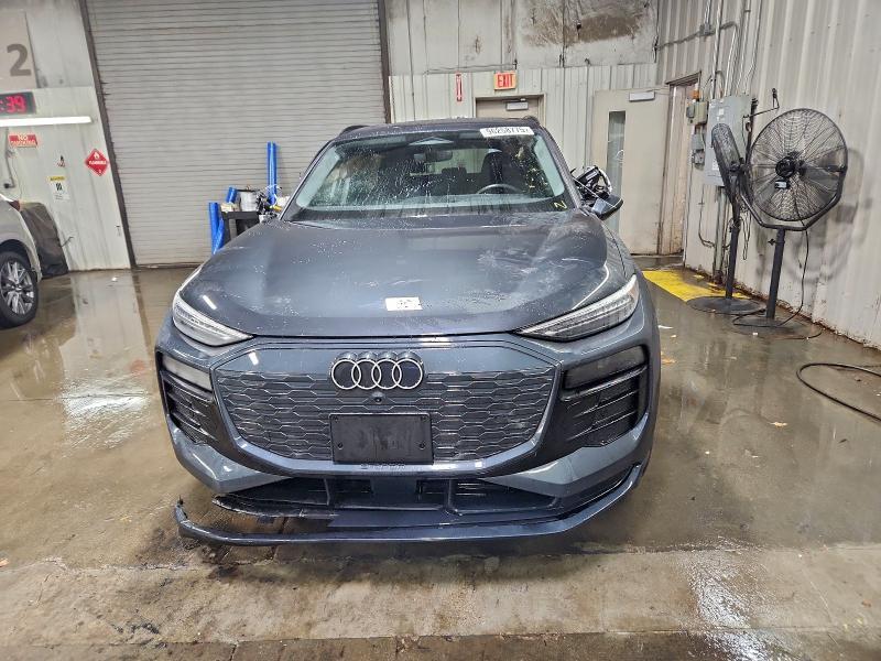 2025 Audi Q6 E-tron Prestige