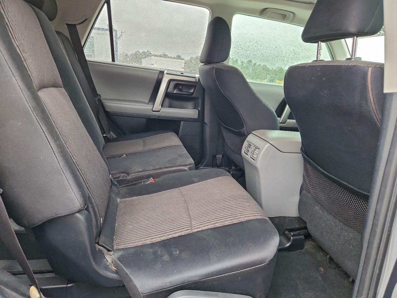 2010 Toyota 4runner SR5