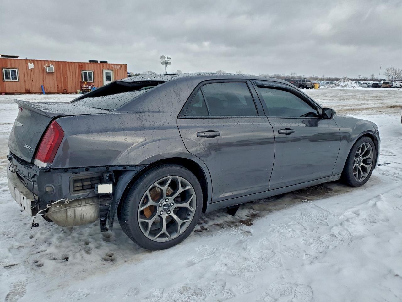 2017 Chrysler 300 s