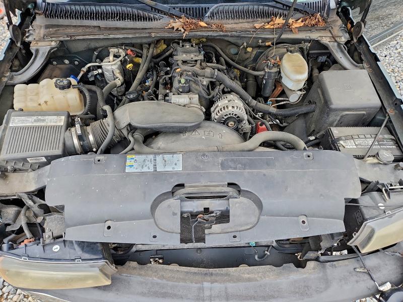 2003 Chevrolet Silverado C1500