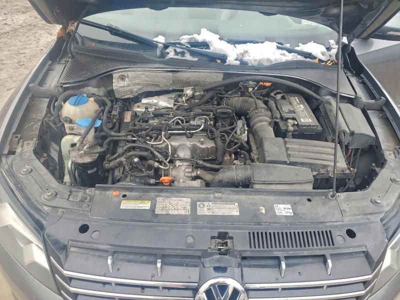 2012 Volkswagen Passat sel