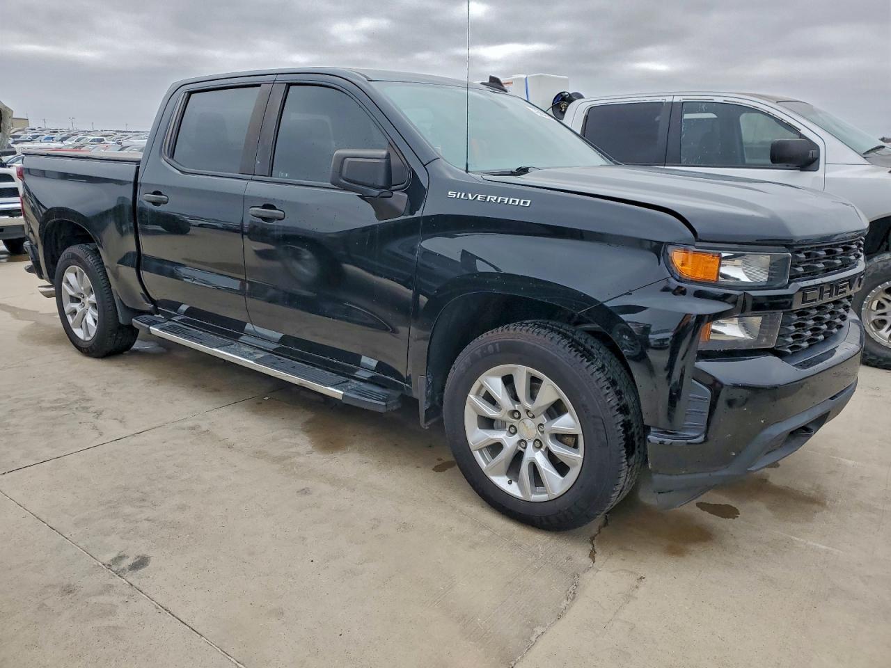 2020 Chevrolet Silverado C1500 Custom