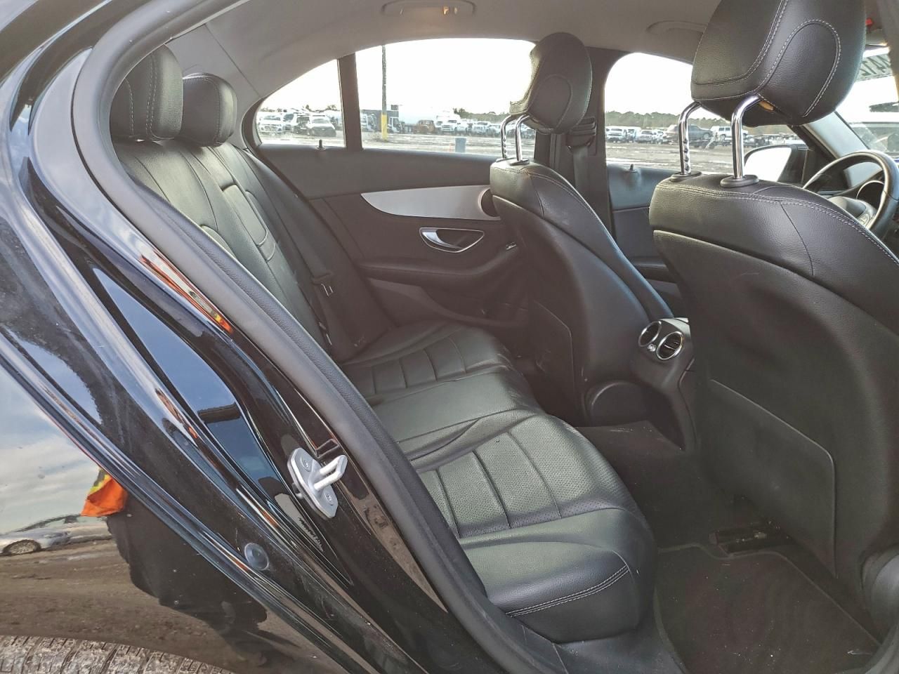 2016 Mercedes-Benz C300