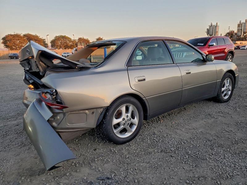 2000 Lexus Es 300
