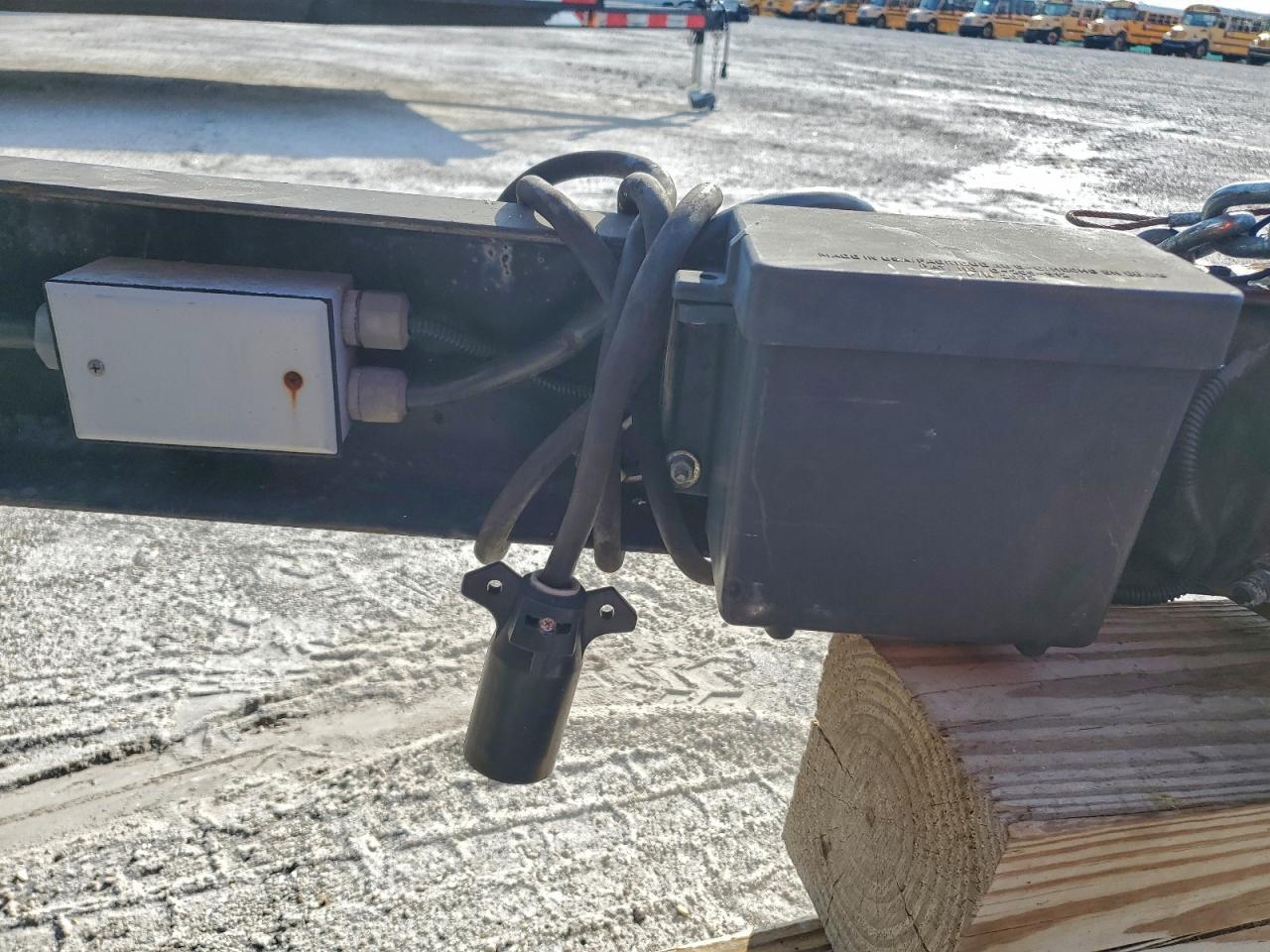 2005 Hmad 2005 MYY5 Trailer MODEL: 18