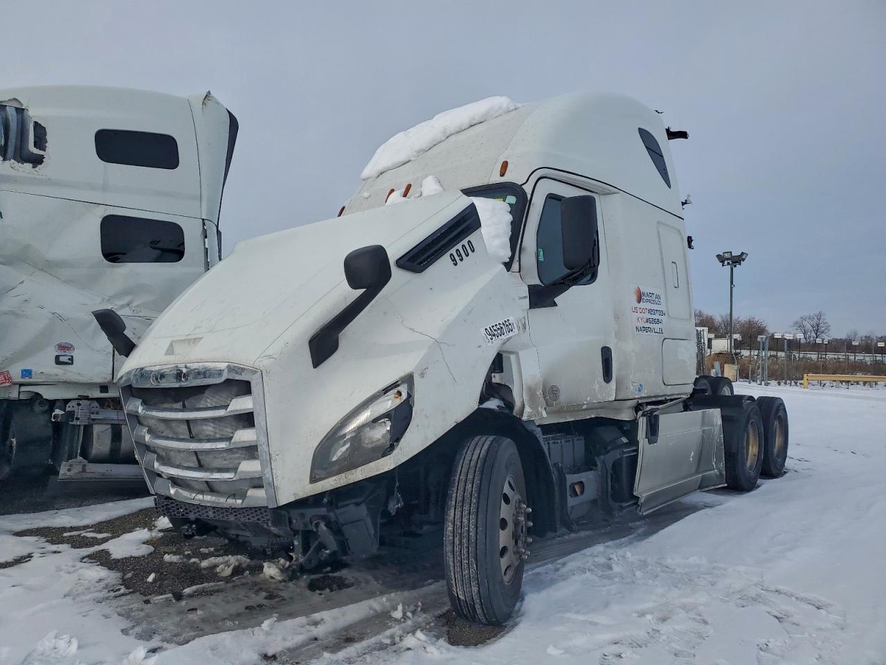 2020 Freightliner Cascadia 126 Semi Truck