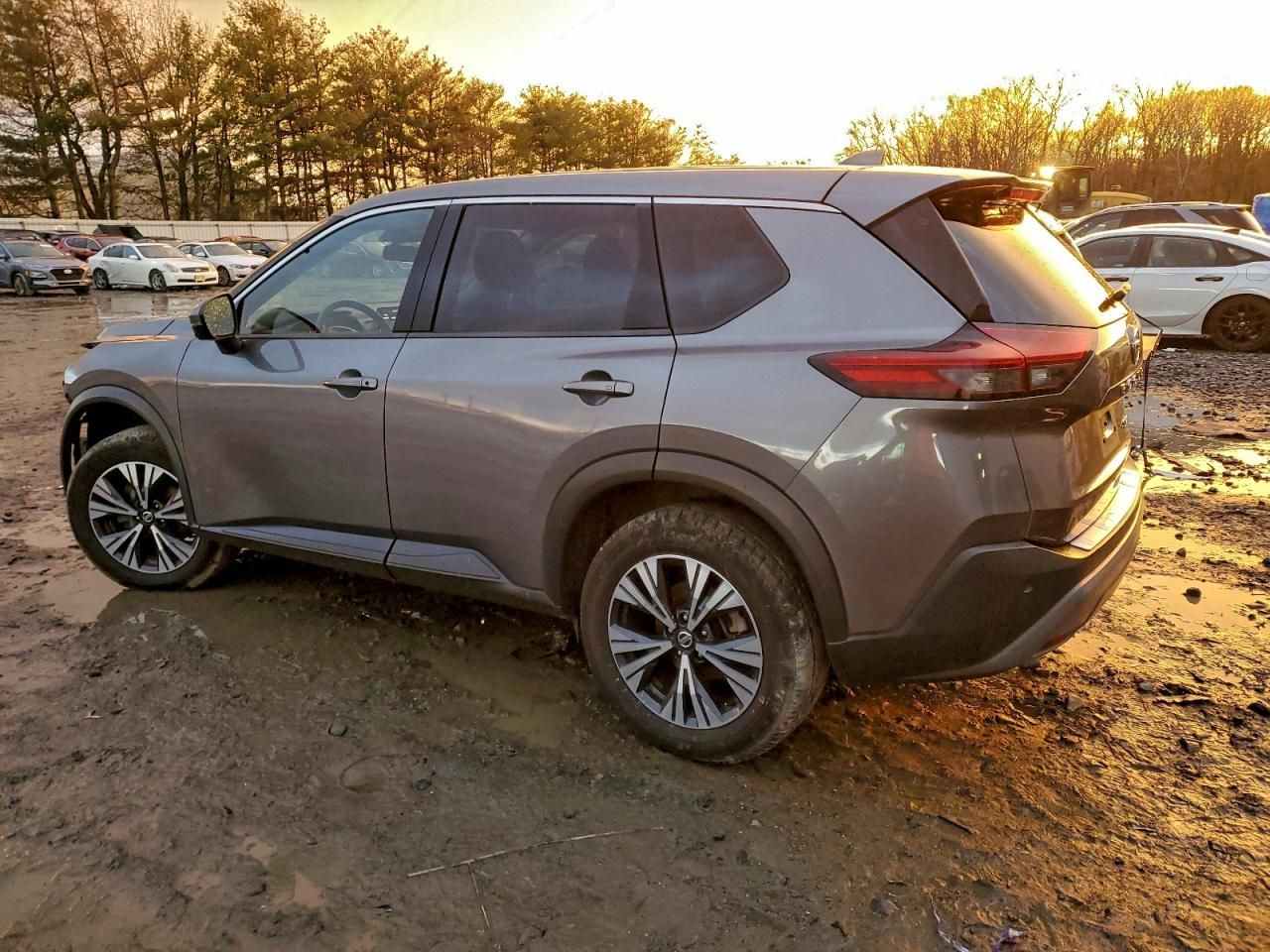 2021 Nissan Rogue sv