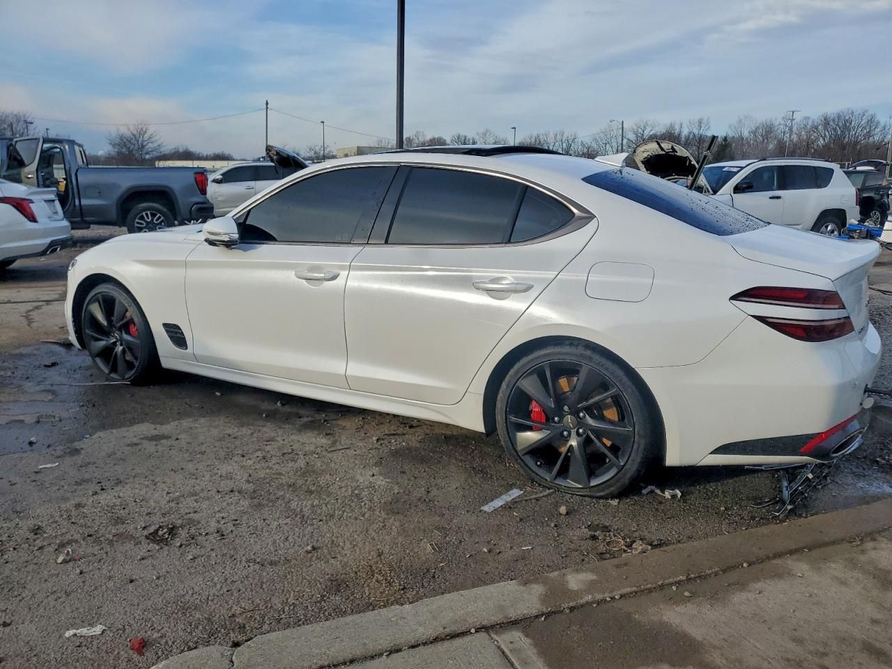 2022 Genesis G70 Base