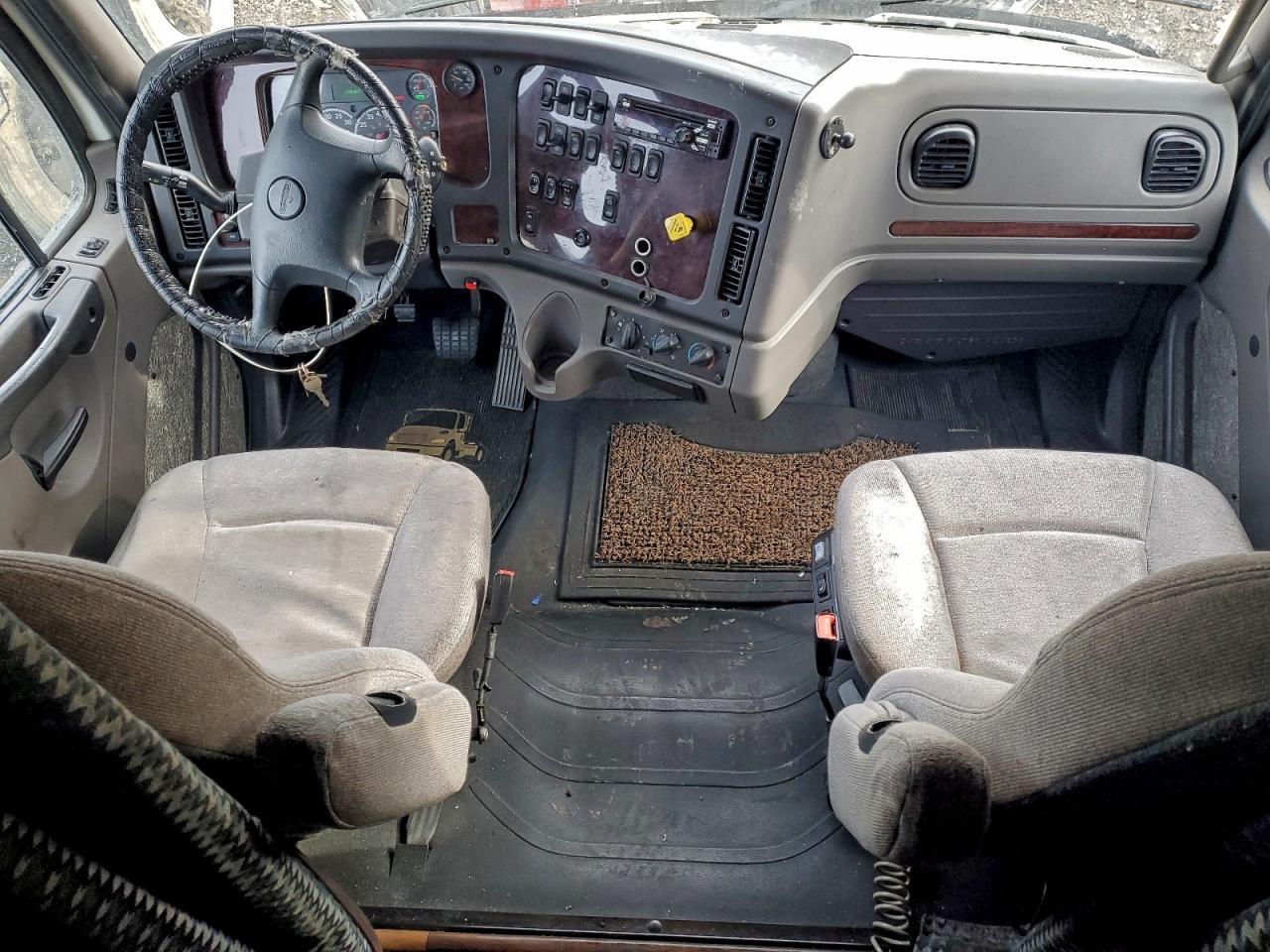 2019 Freightliner Business Lass M2 BOX Truck