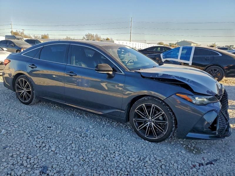 2019 Toyota Avalon tou