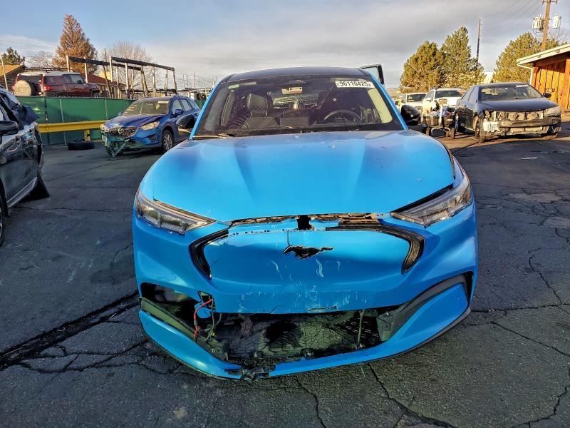 2022 Ford Mustang Mach-e Premium