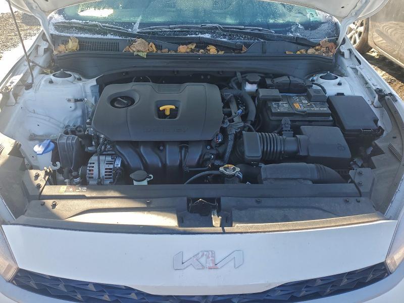 2024 KIA Forte lx