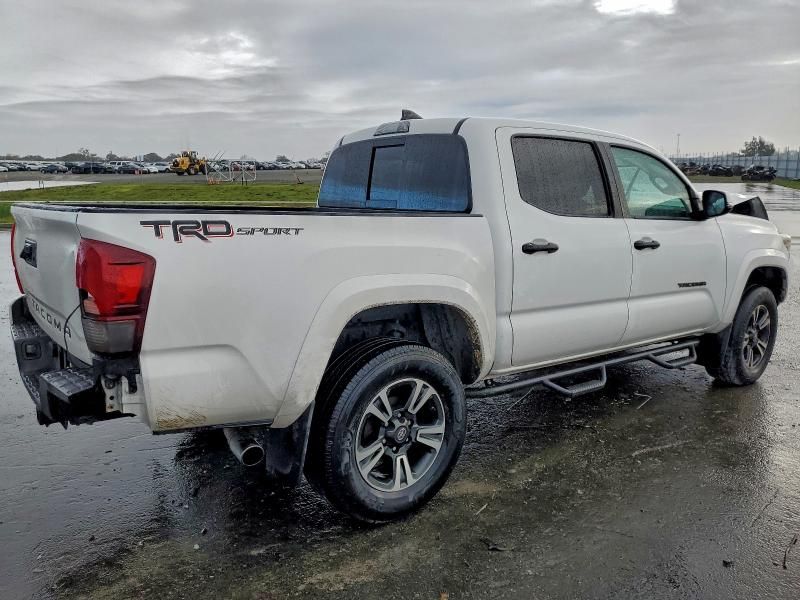 2018 Toyota Tacoma Double cab
