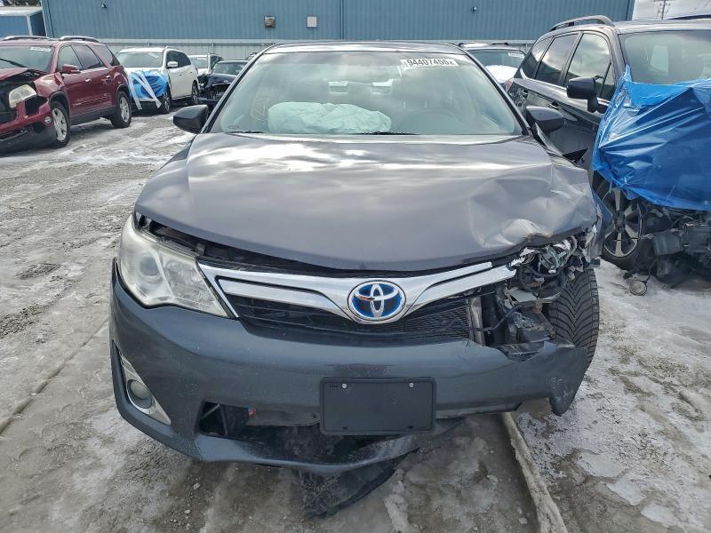 2013 Toyota Camry Hybrid