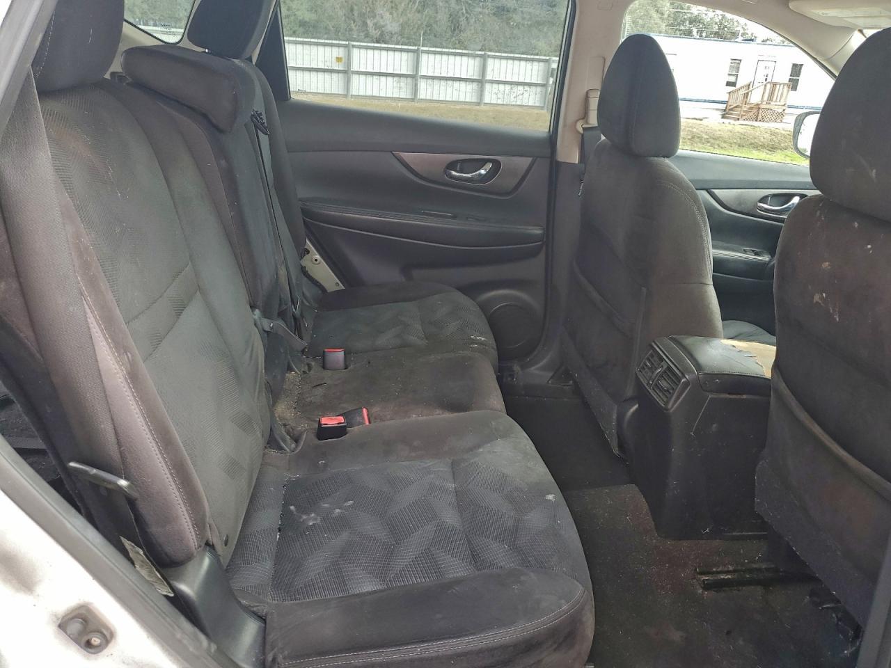 2014 Nissan Rogue s