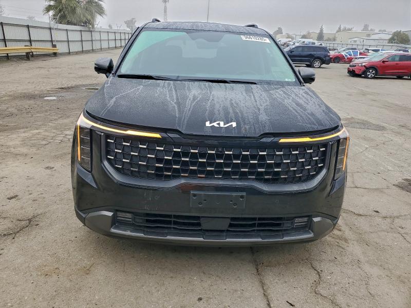 2025 KIA Carnival sx