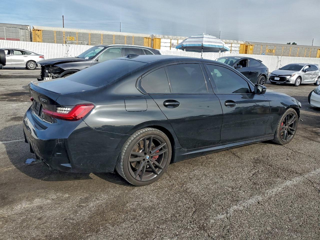 2023 BMW 330i