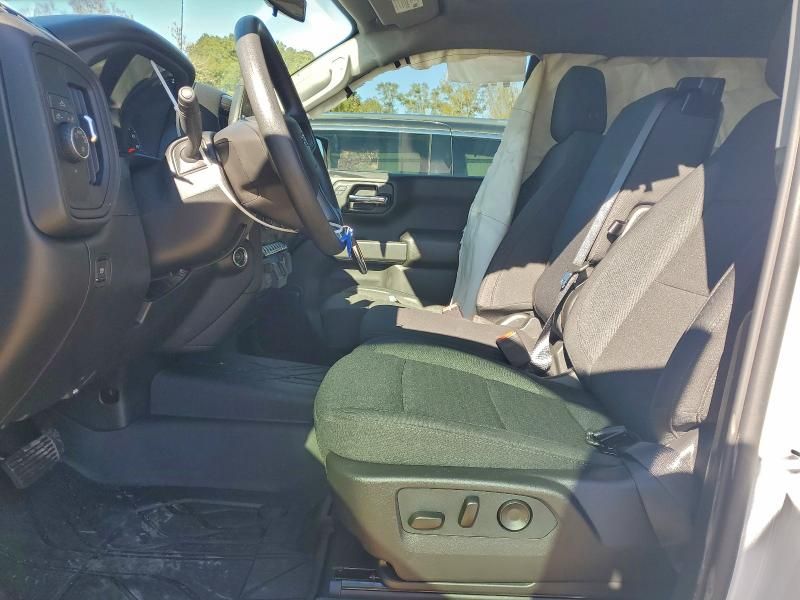 2026 Chevrolet Silverado C1500 Custom