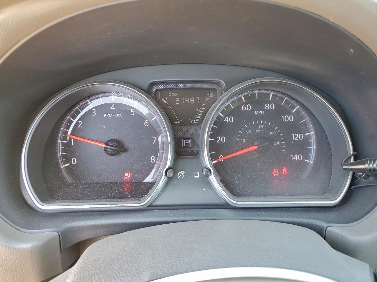 2015 Niss Versa