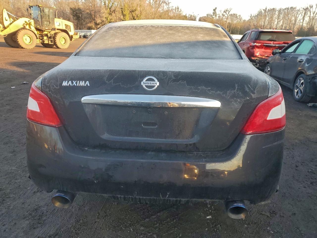 2011 Nissan Maxima s