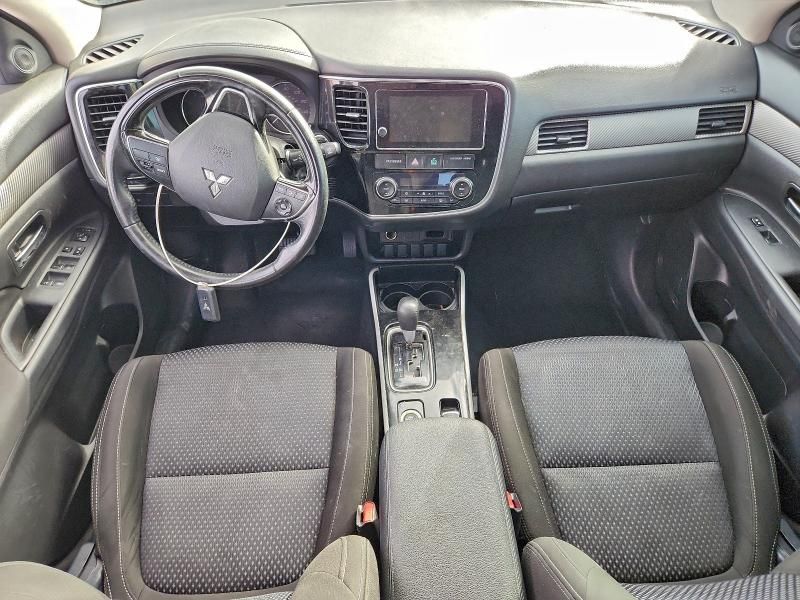 2017 Mitsubishi Outlander se