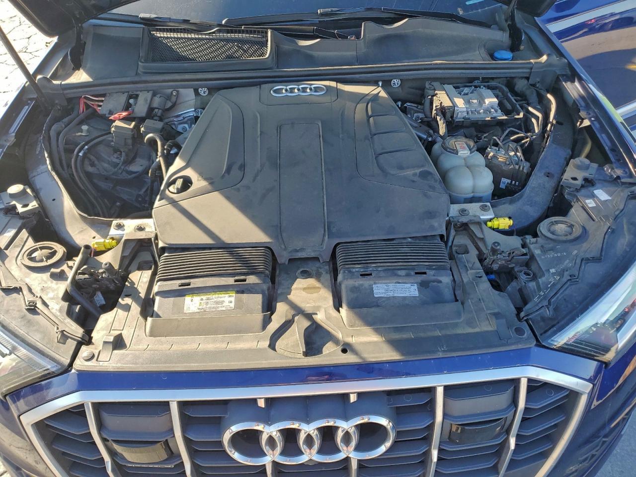 2021 Audi Q7 Premium Plus