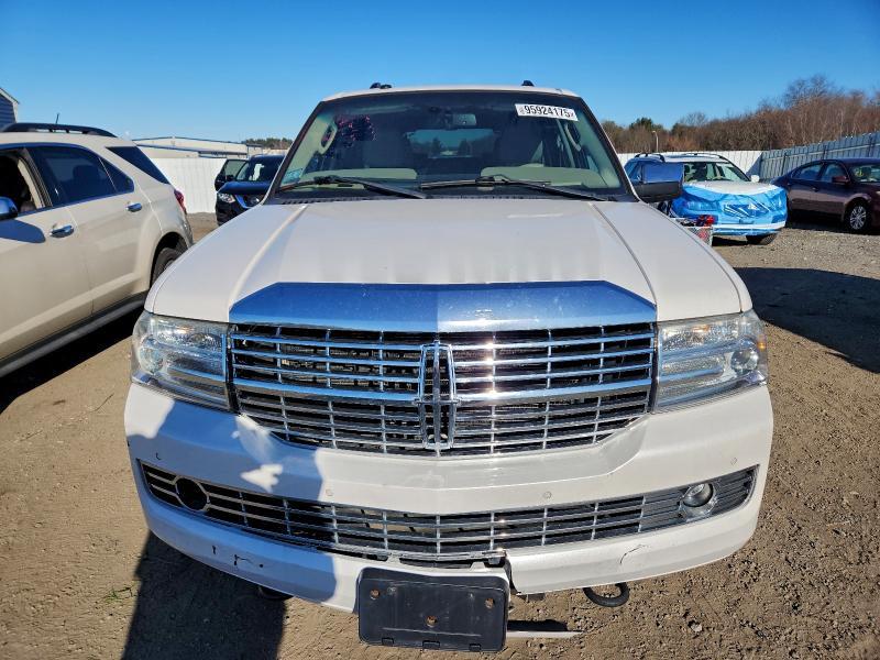 2011 Lincoln Navigator l