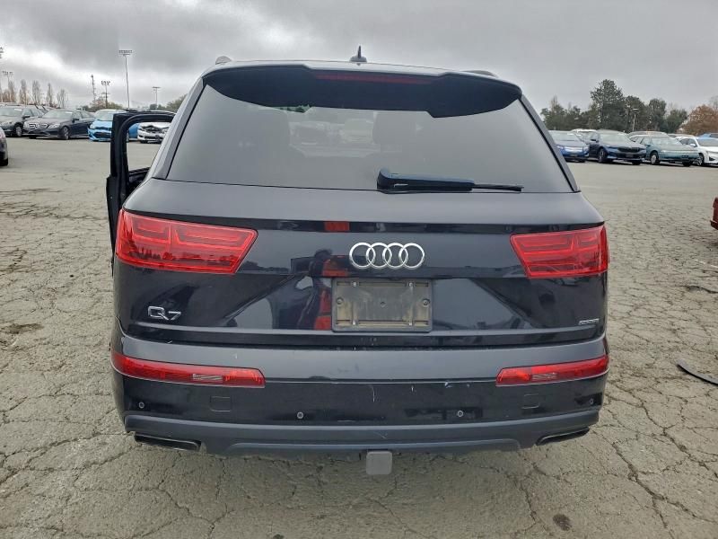 2019 Audi Q7 Prestige