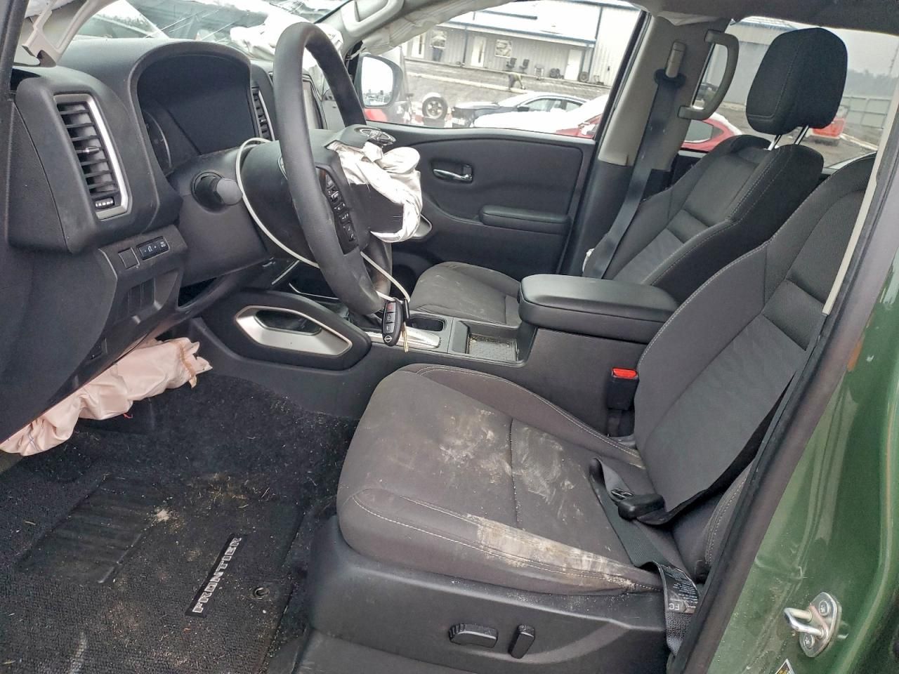 2024 Nissan Frontier s