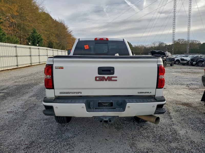 2016 GMC Sierra K3500 Denali