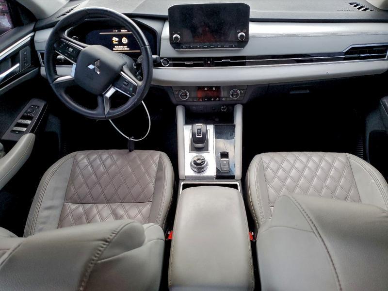 2023 Mitsubishi Outlander sel