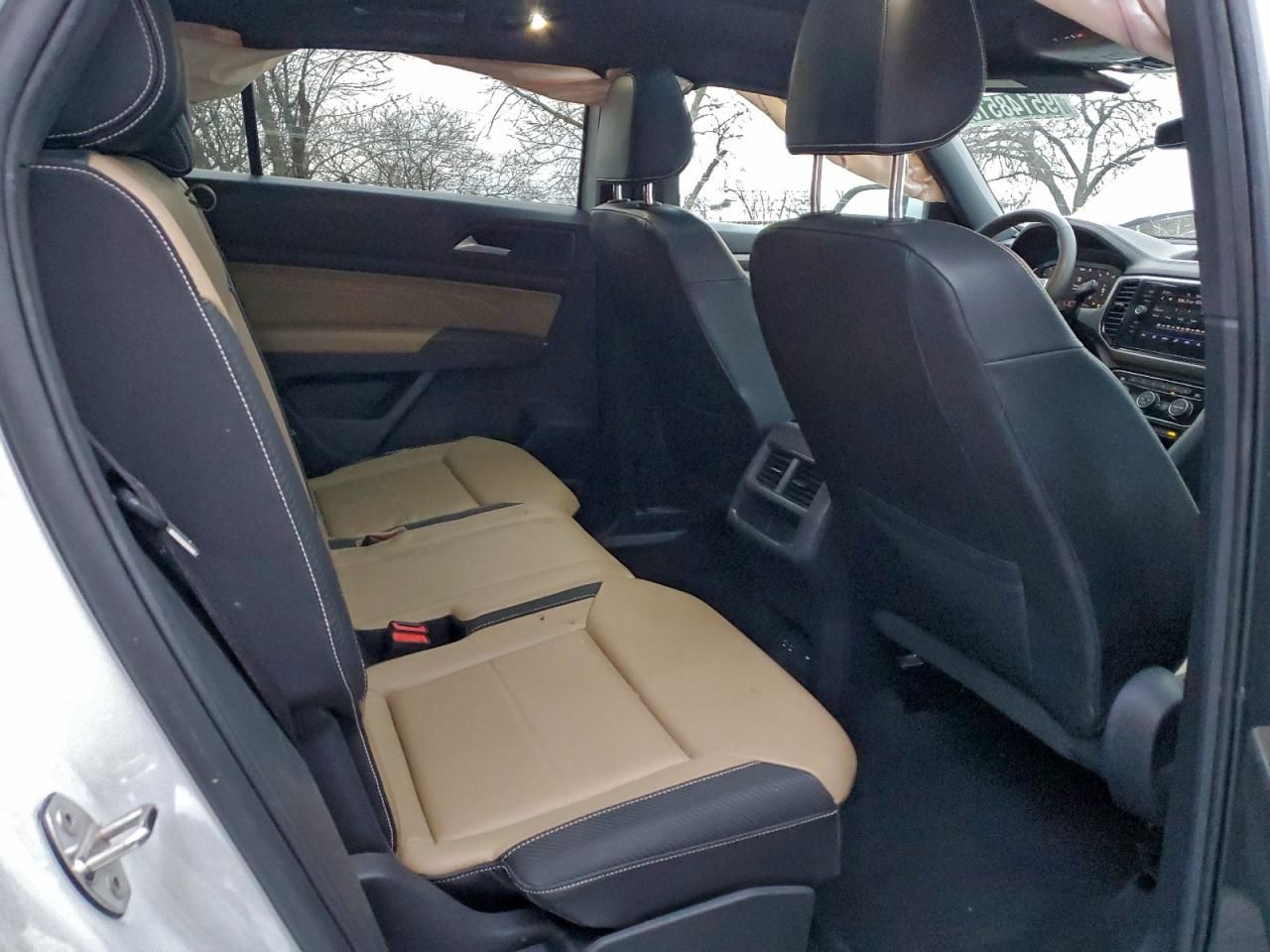 2022 Volkswagen Atlas Cross Sport se