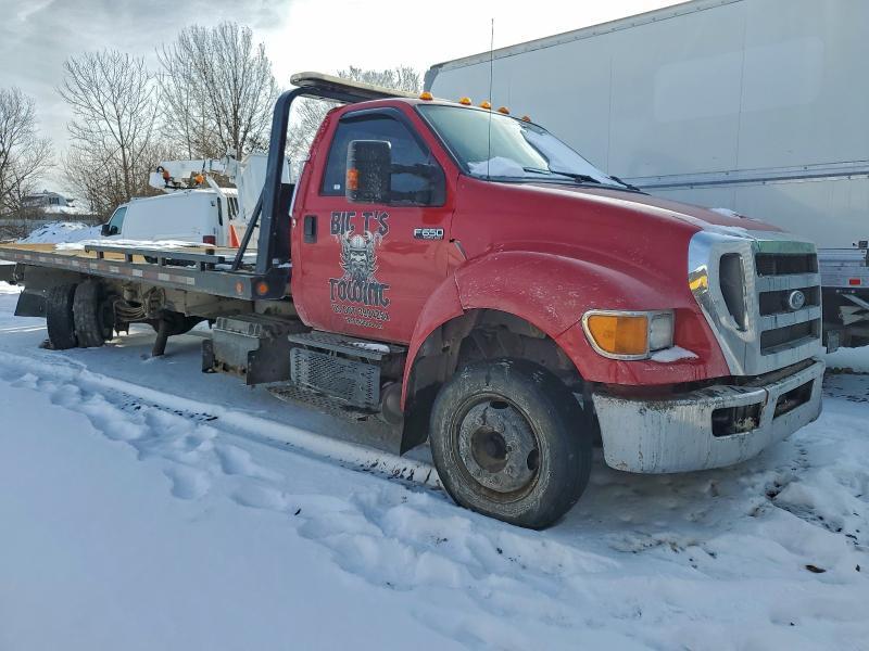 2013 Ford F650 Super Duty Rollback Truck