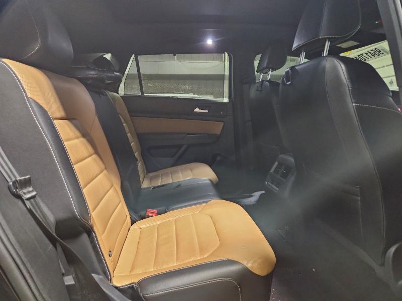 2020 Volkswagen Atlas Cross Sport sel Premium R-line