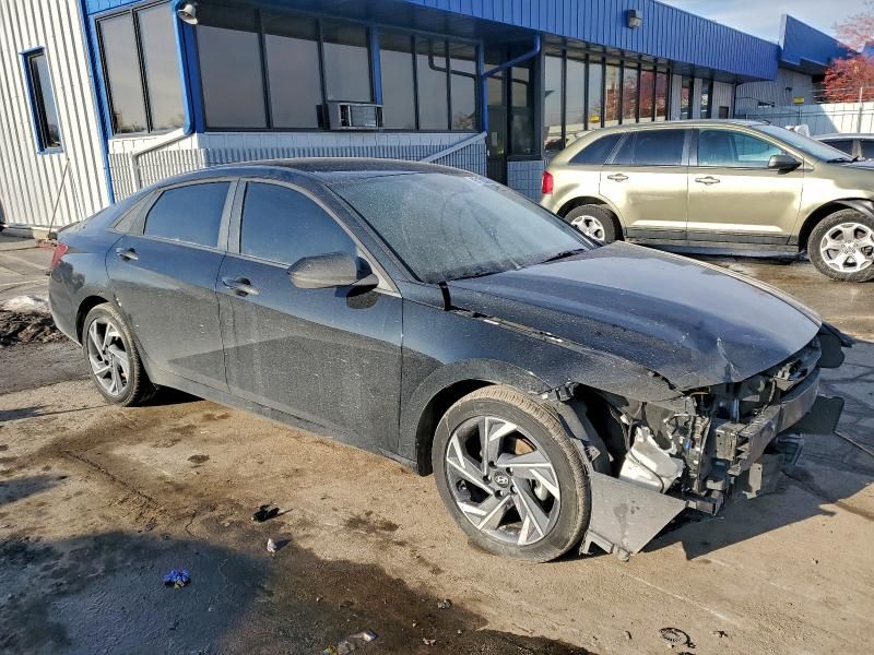 2025 Hyundai Elantra sel Sport