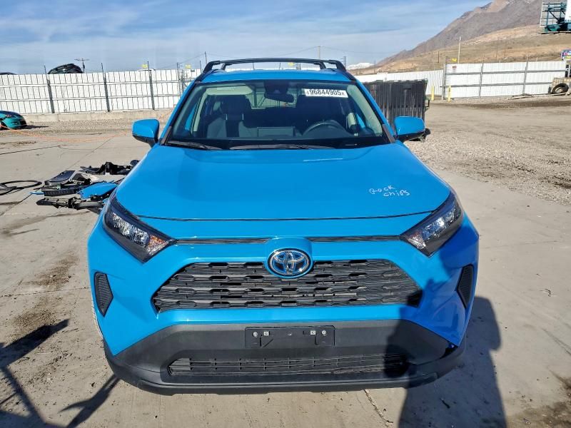 2021 Toyota Rav4 le