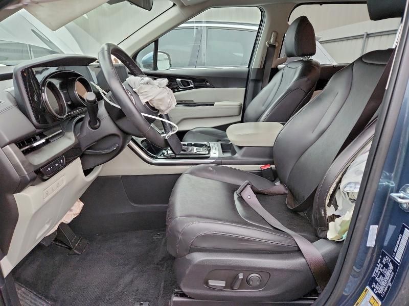 2024 KIA Carnival ex