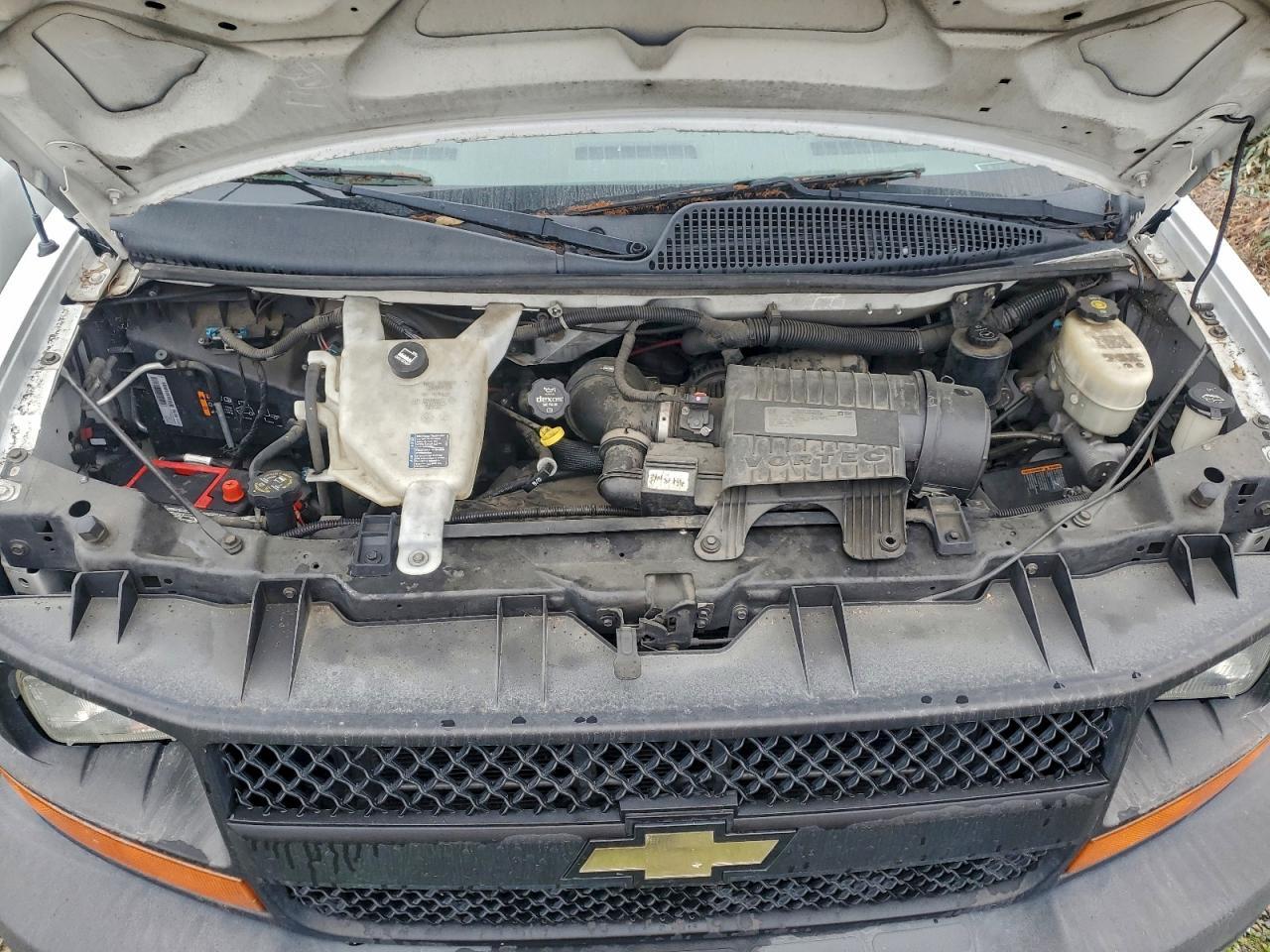 2016 Chevrolet Express G2500