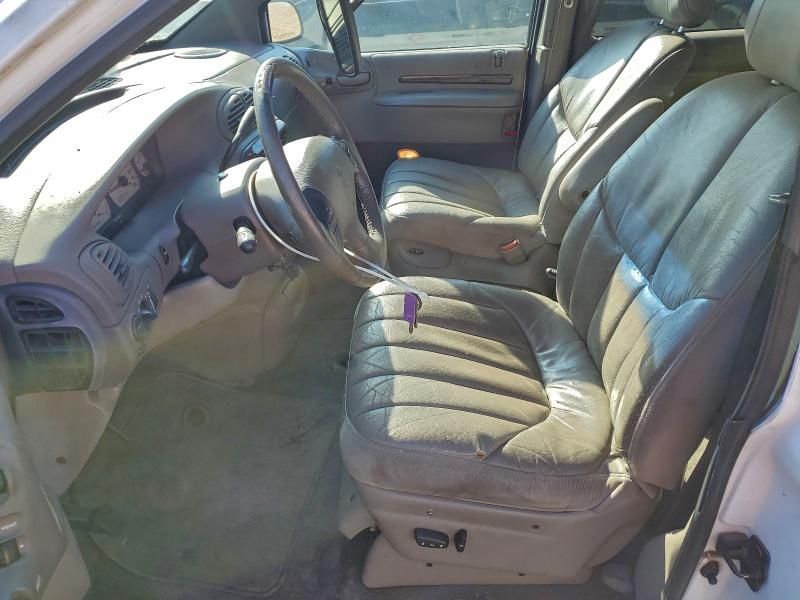 1999 Chrysler Town & Country Limited