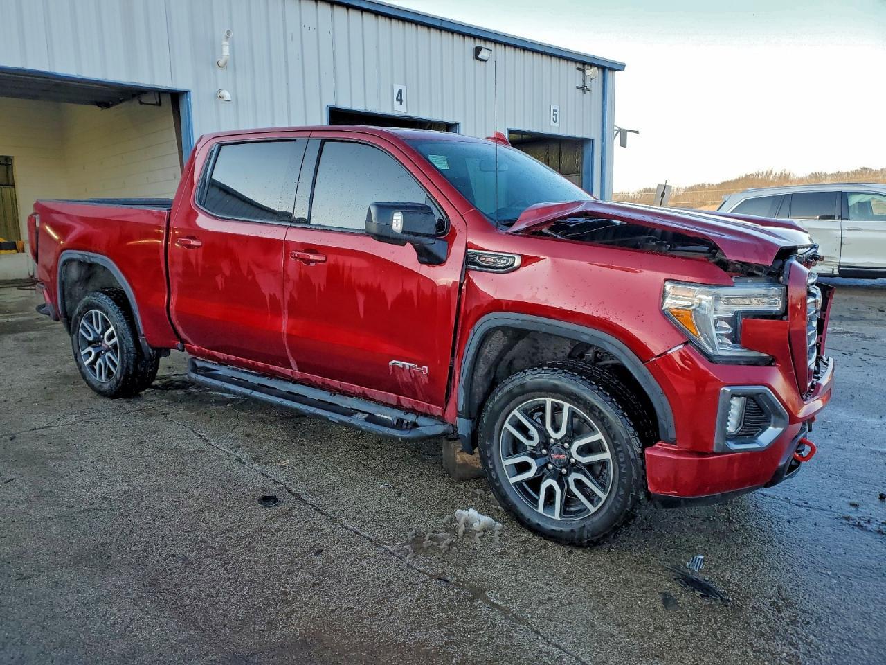 2021 GMC Sierra K1500 AT4