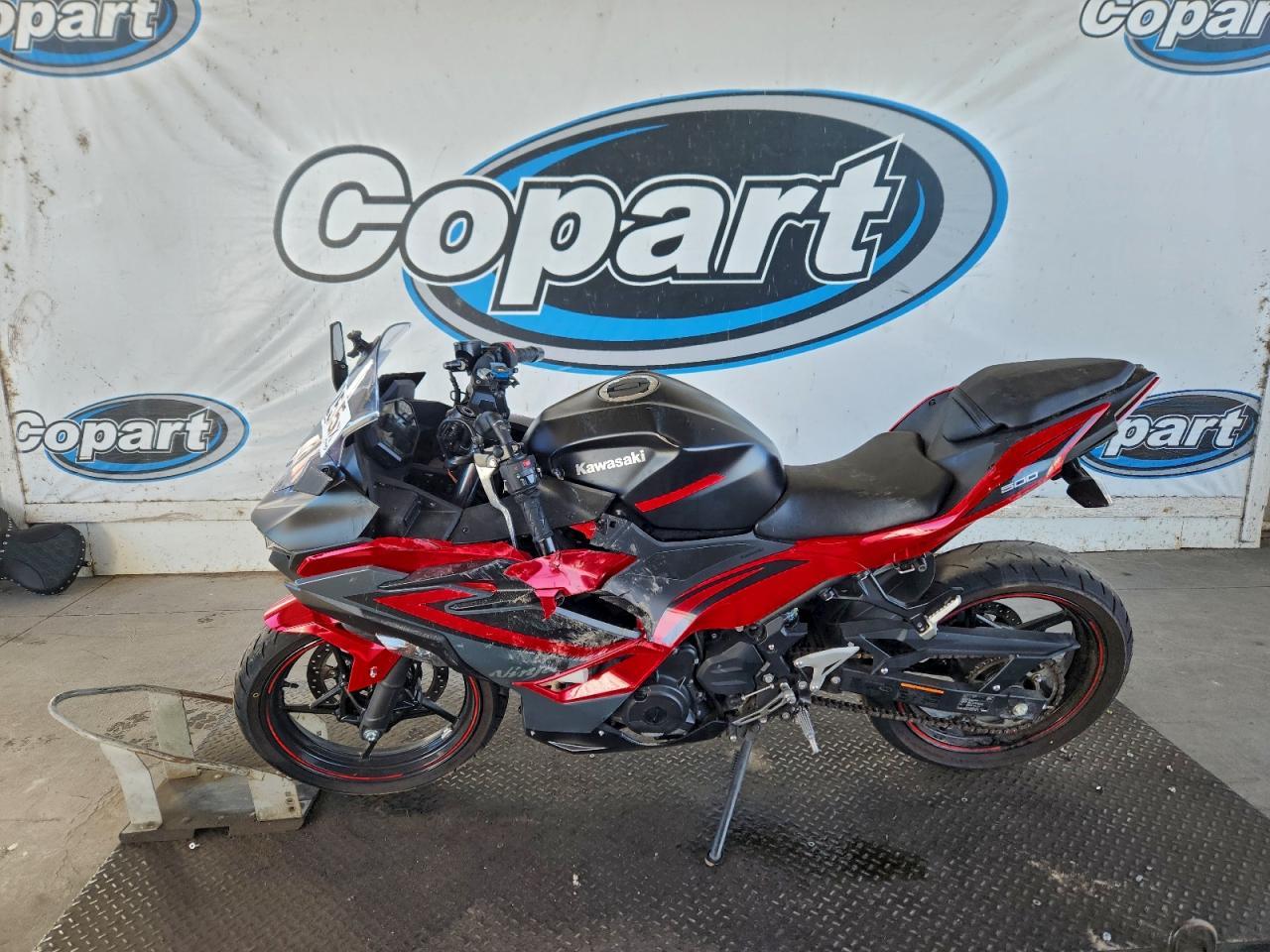 2025 Kawasaki EX500