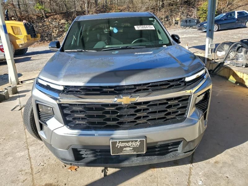 2024 Chevrolet Traverse ls