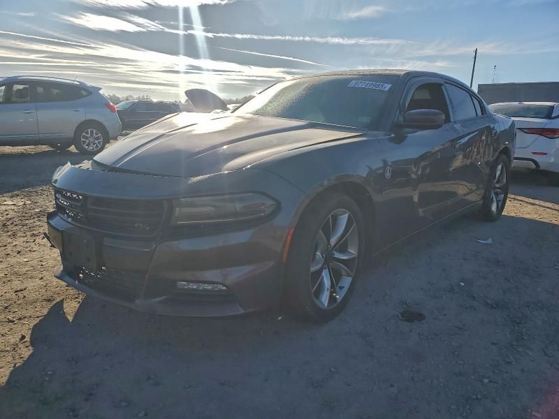 2015 Dodge Charger r