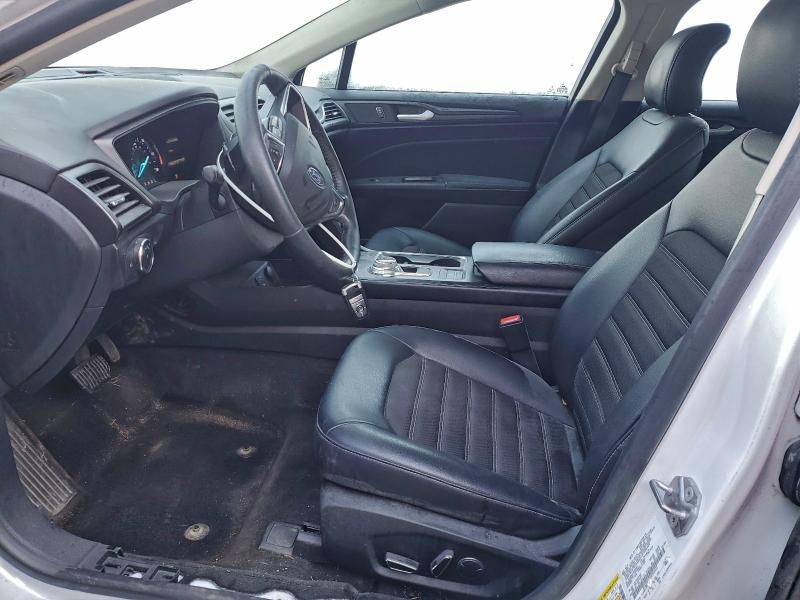 2018 Ford Fusion se Hybrid