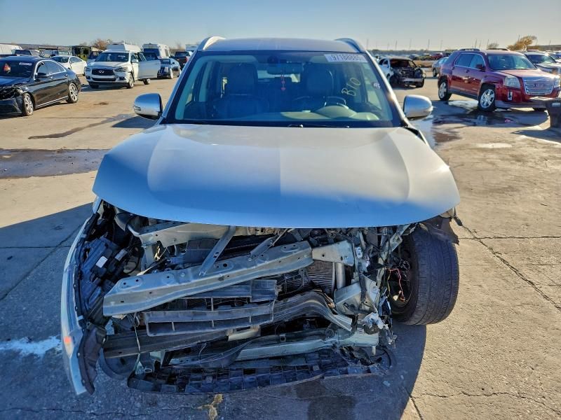 2019 Mitsubishi Outlander se