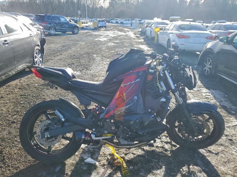 2012 Yamaha FZ6 r
