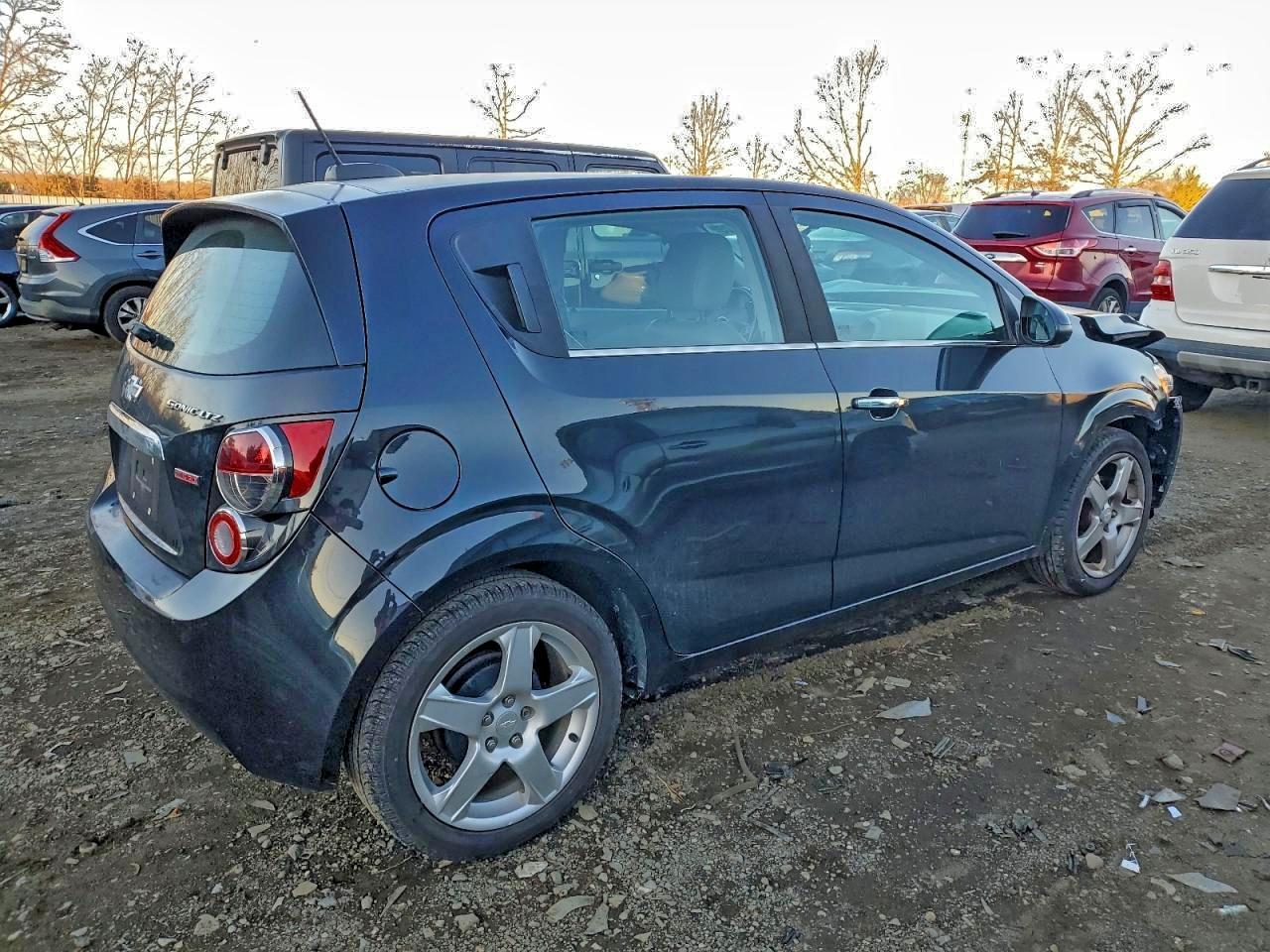 2015 Chev Sonic ltz
